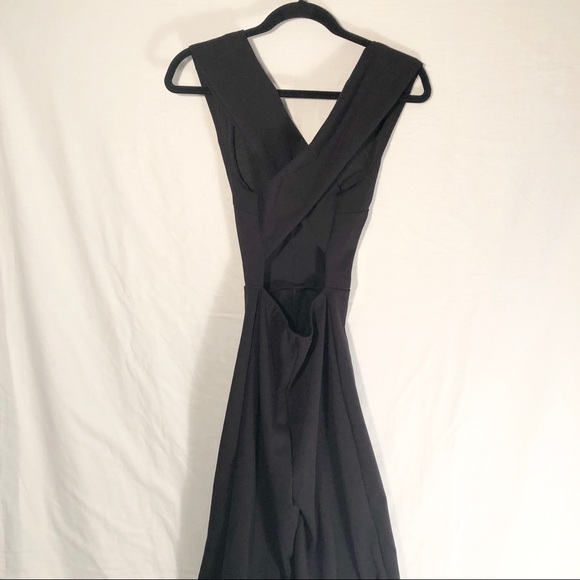 NWOT Lulu’s Thinking Out Loud Backless Jumpsuit S - Picture 4 of 7